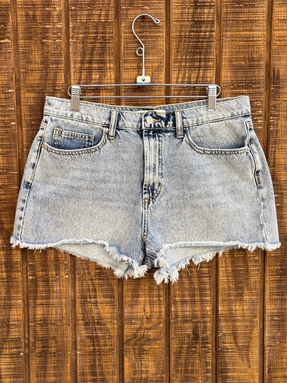 Altar'd State Light Blue Wash Denim Cut-Off Jean Shorts